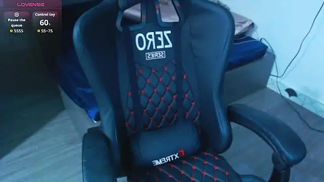 Snapshot of mystica-myst chatting on April 1, 1:41 pm mystica-myst online show from April 1, 1:41 pm