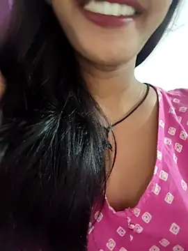 Snapshot of anjali2351 chatting on October 15, 6:02 am anjali2351 online show from October 15, 6:02 am