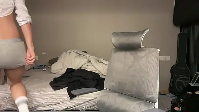 Snapshot of iambennet chatting on January 18, 11:36 am iambennet online show from January 18, 11:36 am