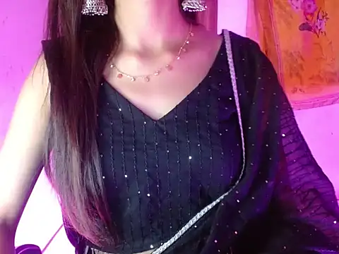 Roiseeee online show from May 9, 5:01 am