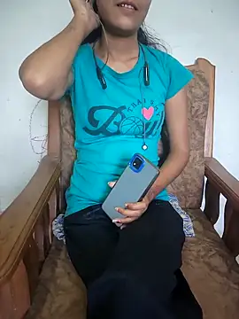 Snapshot of School_girl_01 chatting on October 7, 4:31 am School girl 01 online show from October 7, 4:31 am