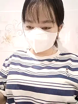 Snapshot of Xuka203 chatting on October 11, 5:17 am Xuka203 online show from October 11, 5:17 am