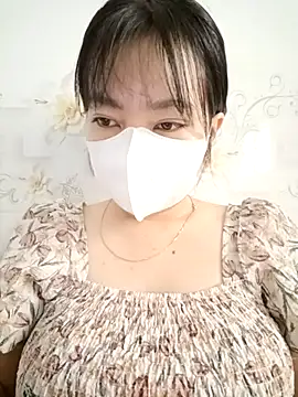 Snapshot of Xuka203 chatting on October 18, 4:48 am Xuka203 online show from October 18, 4:48 am