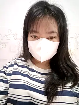 Snapshot of Xuka203 chatting on October 20, 6:47 am Xuka203 online show from October 20, 6:47 am