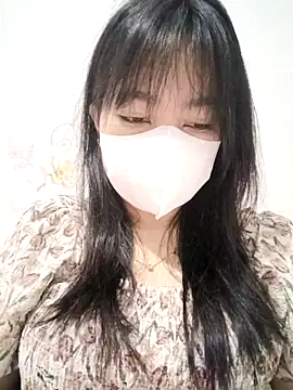 Snapshot of Xuka203 chatting on November 3, 12:46 am Xuka203 online show from November 3, 12:46 am