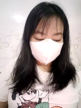 Snapshot of Xuka203 chatting on November 28, 7:11 am Xuka203 online show from November 28, 7:11 am