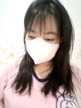 Snapshot of Xuka203 chatting on December 1, 7:13 am Xuka203 online show from December 1, 7:13 am