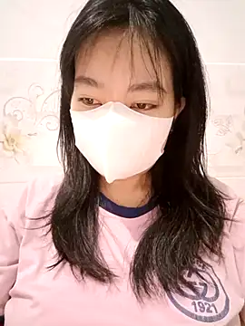 Snapshot of Xuka203 chatting on December 20, 4:25 pm Xuka203 online show from December 20, 4:25 pm