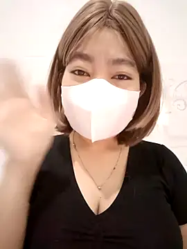 Snapshot of Xuka203 chatting on January 9, 12:24 am Xuka203 online show from January 9, 12:24 am