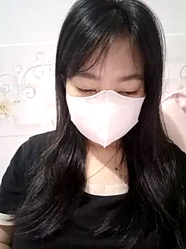 Snapshot of Xuka203 chatting on March 13, 4:46 pm Xuka203 online show from March 13, 4:46 pm