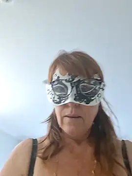 Snapshot of Pimentine chatting on February 12, 6:25 pm Pimentine online show from February 12, 6:25 pm