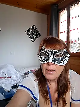 Snapshot of Pimentine chatting on February 19, 12:23 pm Pimentine online show from February 19, 12:23 pm