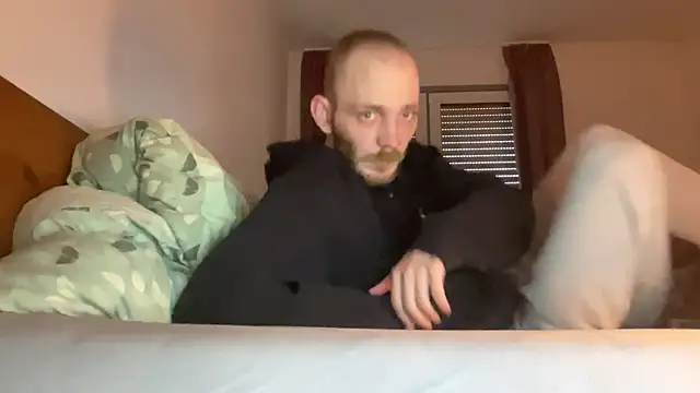 MolleDolle online show from October 8, 2:36 pm