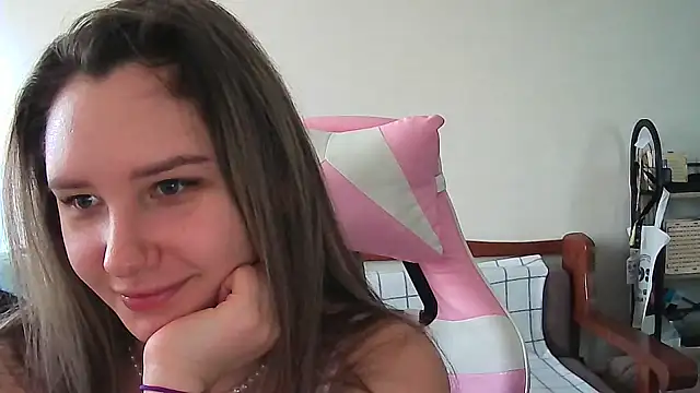 Caymira online show from February 4, 6:52 am