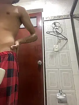 andresnoir  online show from February 1, 1:42 pm