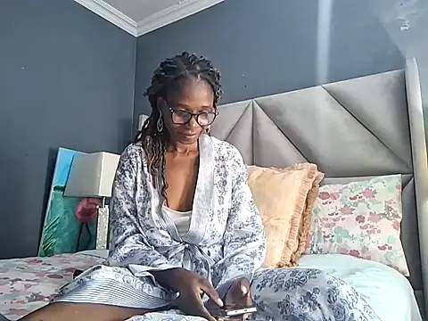 NaughtyCouga online show from May 6, 6:19 am