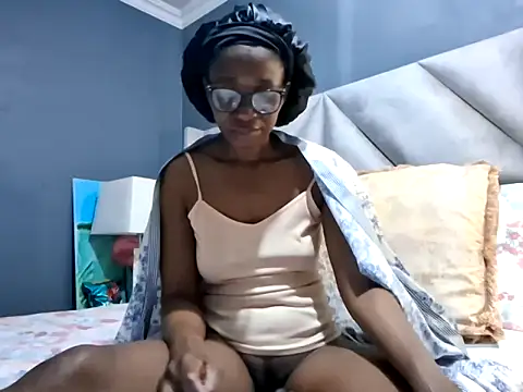 NaughtyCouga online show from May 9, 2:17 am