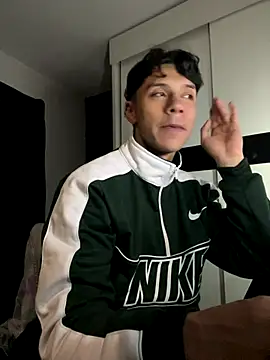 ErosDominant online show from December 15, 2:05 am