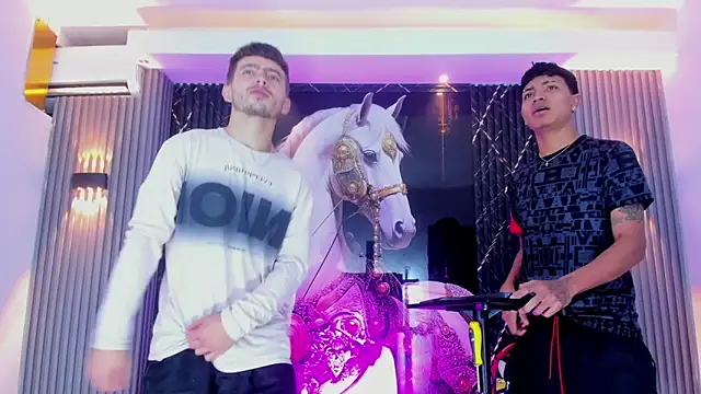  Gods of Olympus  online show from December 20, 4:19 am