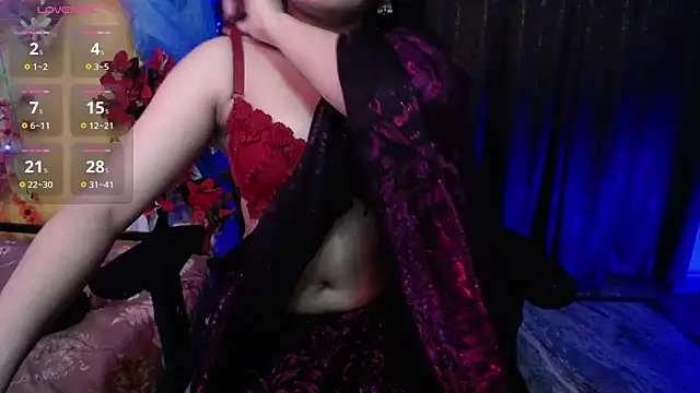 Hot Hazel online show from May 14, 6:58 pm
