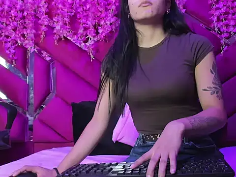 Gisell Squirt  online show from October 23, 12:04 pm