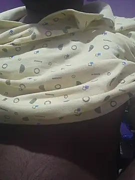 Snapshot of Y0ur_Slave chatting on November 7, 4:40 pm Y0ur Slave online show from November 7, 4:40 pm