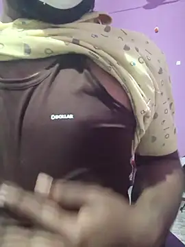 Snapshot of Y0ur_Slave chatting on January 9, 5:59 pm Y0ur Slave online show from January 9, 5:59 pm