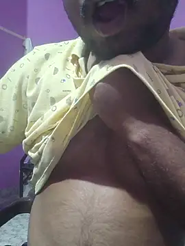 Snapshot of Y0ur_Slave chatting on February 7, 4:33 pm Y0ur Slave online show from February 7, 4:33 pm