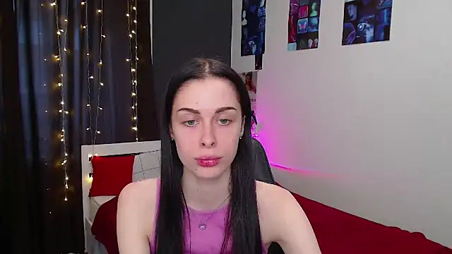 ariel is on vacation online show from October 9, 2:59 pm