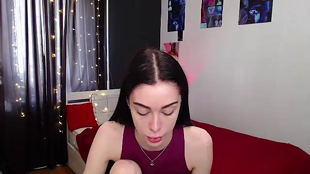 ariel is on vacation online show from October 13, 8:03 am