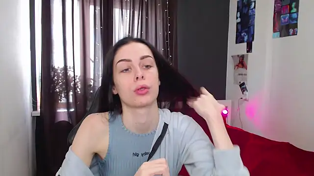 ariel is on vacation online show from November 6, 10:27 am