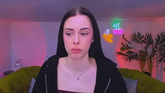 ariel is on vacation online show from February 8, 9:02 am