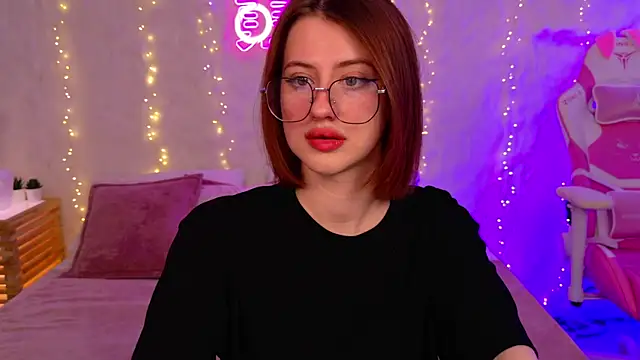 JessiJull online show from November 8, 5:12 pm