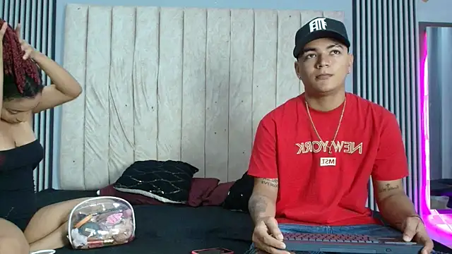 dante and kiara online show from November 25, 9:04 pm