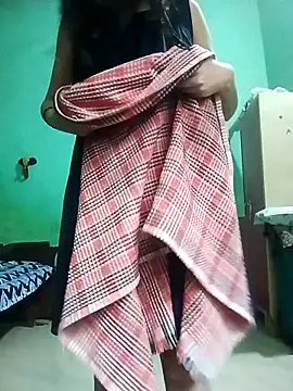 Hornyme18 online show from October 29, 4:59 am