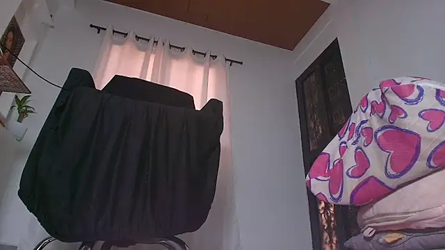 Snapshot of s-sweett chatting on February 28, 8:21 pm s-sweett online show from February 28, 8:21 pm