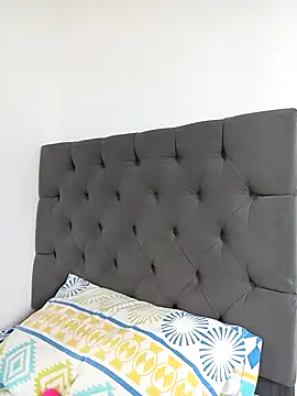 Snapshot of Queen_sofya chatting on October 20, 7:25 pm Queen sofya online show from October 20, 7:25 pm