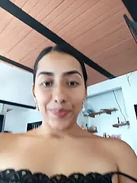 Snapshot of Queen_sofya chatting on November 7, 4:18 pm Queen sofya online show from November 7, 4:18 pm