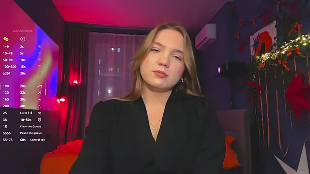 RebeccaEglitis online show from February 17, 3:51 pm