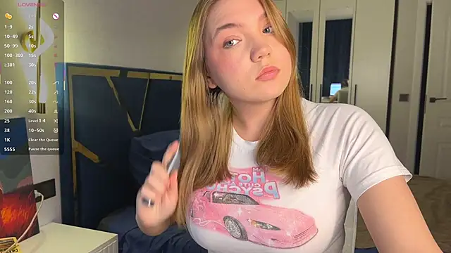 RebeccaEglitis online show from May 19, 5:08 pm