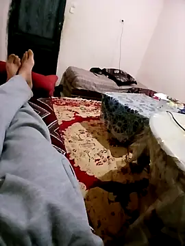 latarak321 online show from March 20, 7:08 pm