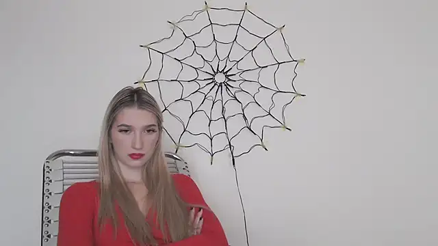 Snapshot of Lucyreeel_ chatting on November 4, 1:43 pm Lucyreeel online show from November 4, 1:43 pm