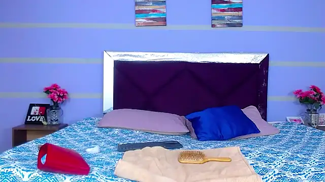 LizzyGrey  online show from October 9, 7:12 pm