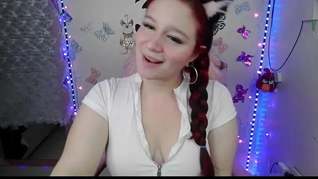 Snapshot of luna00bella7 chatting on November 30, 11:09 pm luna00bella7 online show from November 30, 11:09 pm