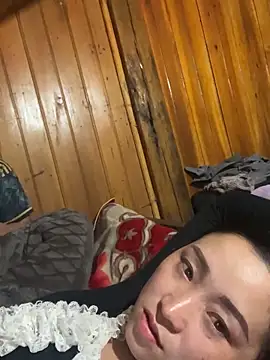 miemie-xx online show from December 5, 1:42 pm