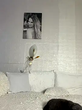 MIRAA LUV online show from October 31, 3:46 pm