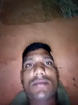 Snapshot of BiggerDickGuy chatting on October 22, 3:23 pm BiggerDickGuy online show from October 22, 3:23 pm