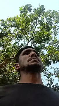 Snapshot of BiggerDickGuy chatting on November 16, 5:46 am BiggerDickGuy online show from November 16, 5:46 am