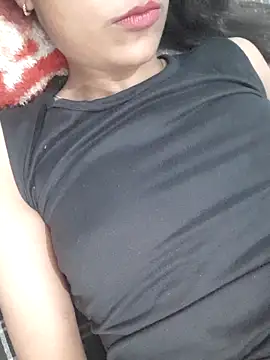 Mahi677 online show from March 30, 5:14 pm