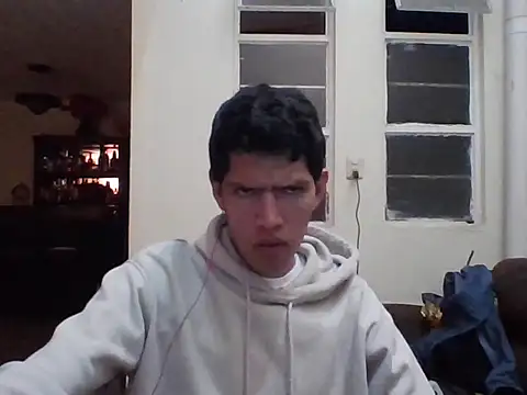Snapshot of TheHiddenMark chatting on October 9, 8:01 am TheHiddenMark online show from October 9, 8:01 am